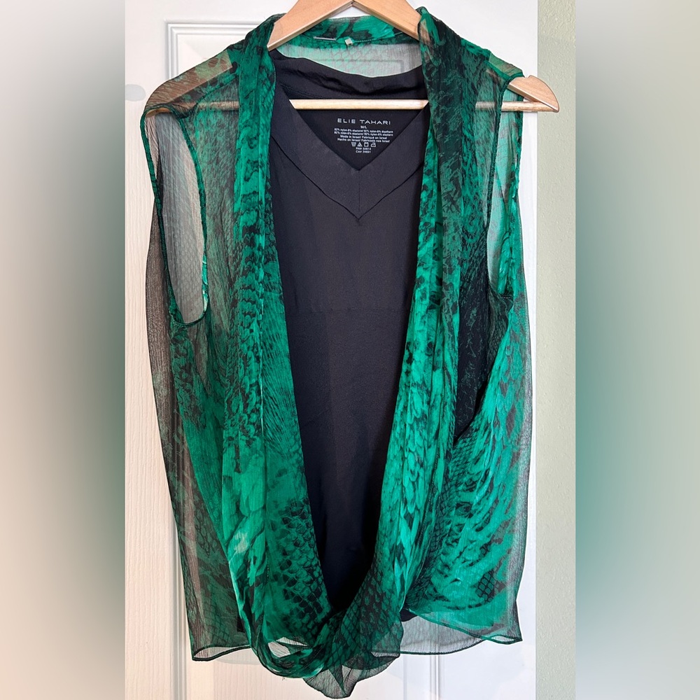 “Elie Tahari” reptile print two-piece blouse. Size M/L. Nylon/Elastic. No flaws.